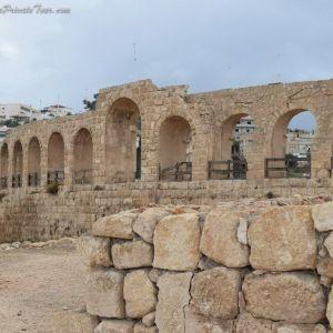 images/Jerash/Jerash-Ajloun castle300.jpg